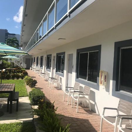 Wave Beach Vacation Rentals Pompano Beach Eksteriør bilde