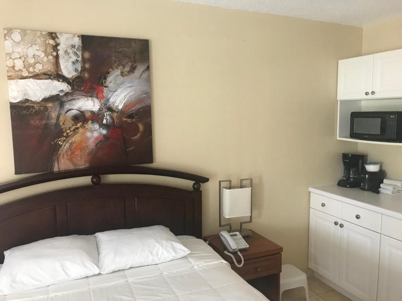 Wave Beach Vacation Rentals Pompano Beach Eksteriør bilde