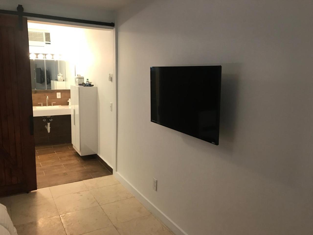 Wave Beach Vacation Rentals Pompano Beach Eksteriør bilde